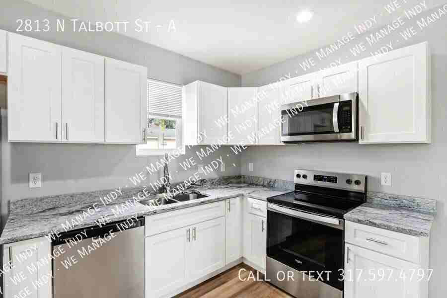 2813 N Talbott St #A - Photo 6 of 37