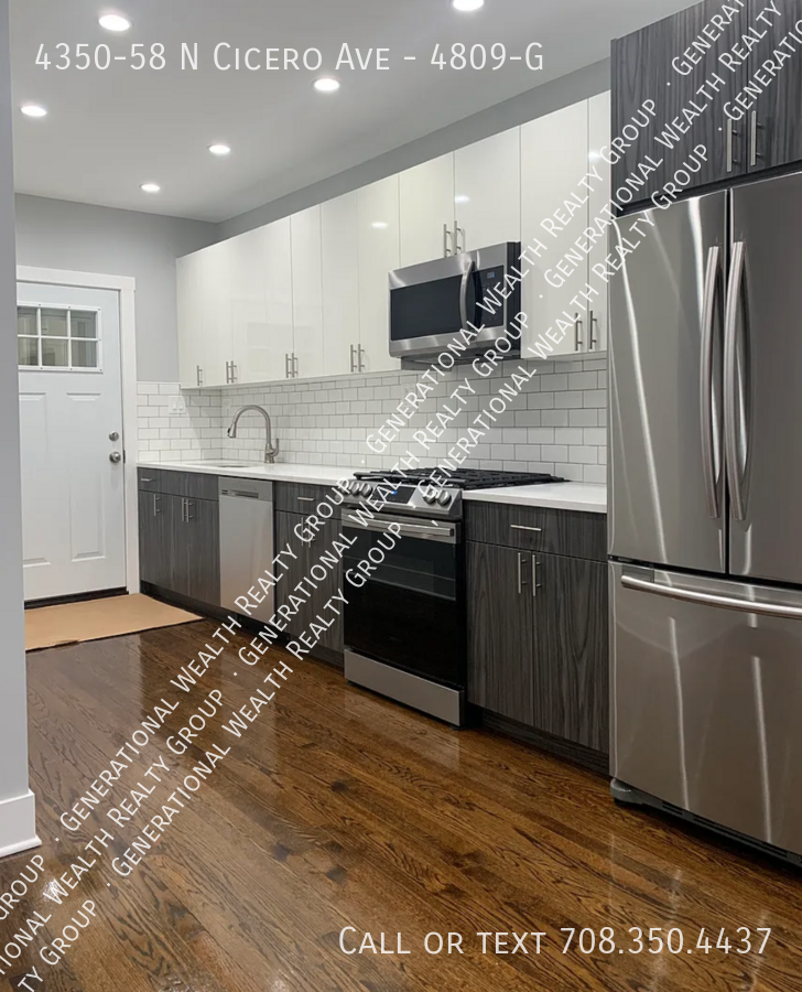 4350 N Cicero Ave #4809G - Photo 4 of 10