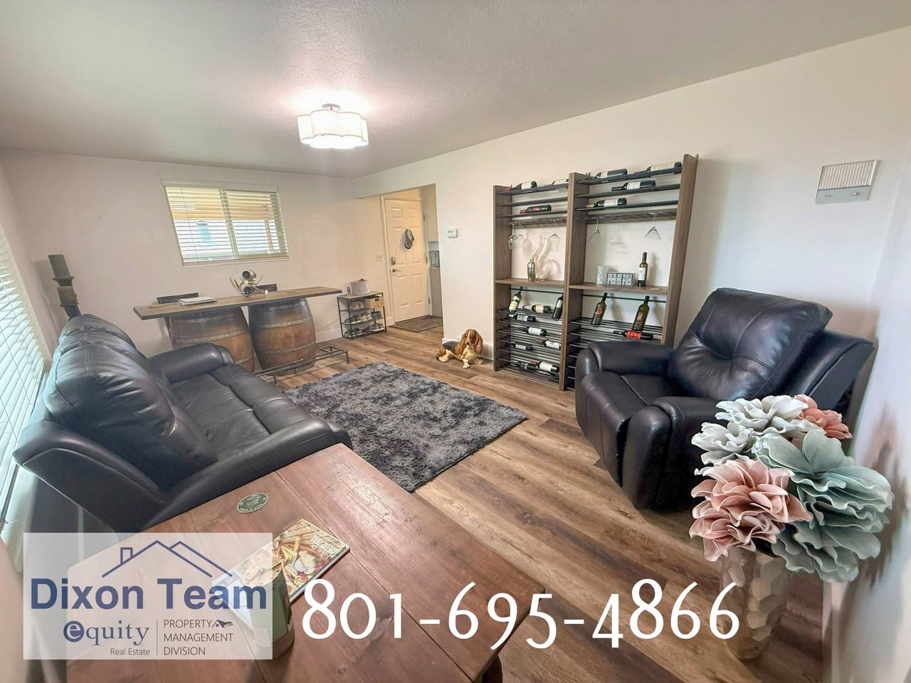 1230 Douglas St #1 - Photo 4 of 20