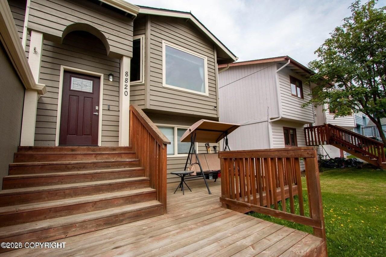 8820 Kak Island St - Photo 3 of 21
