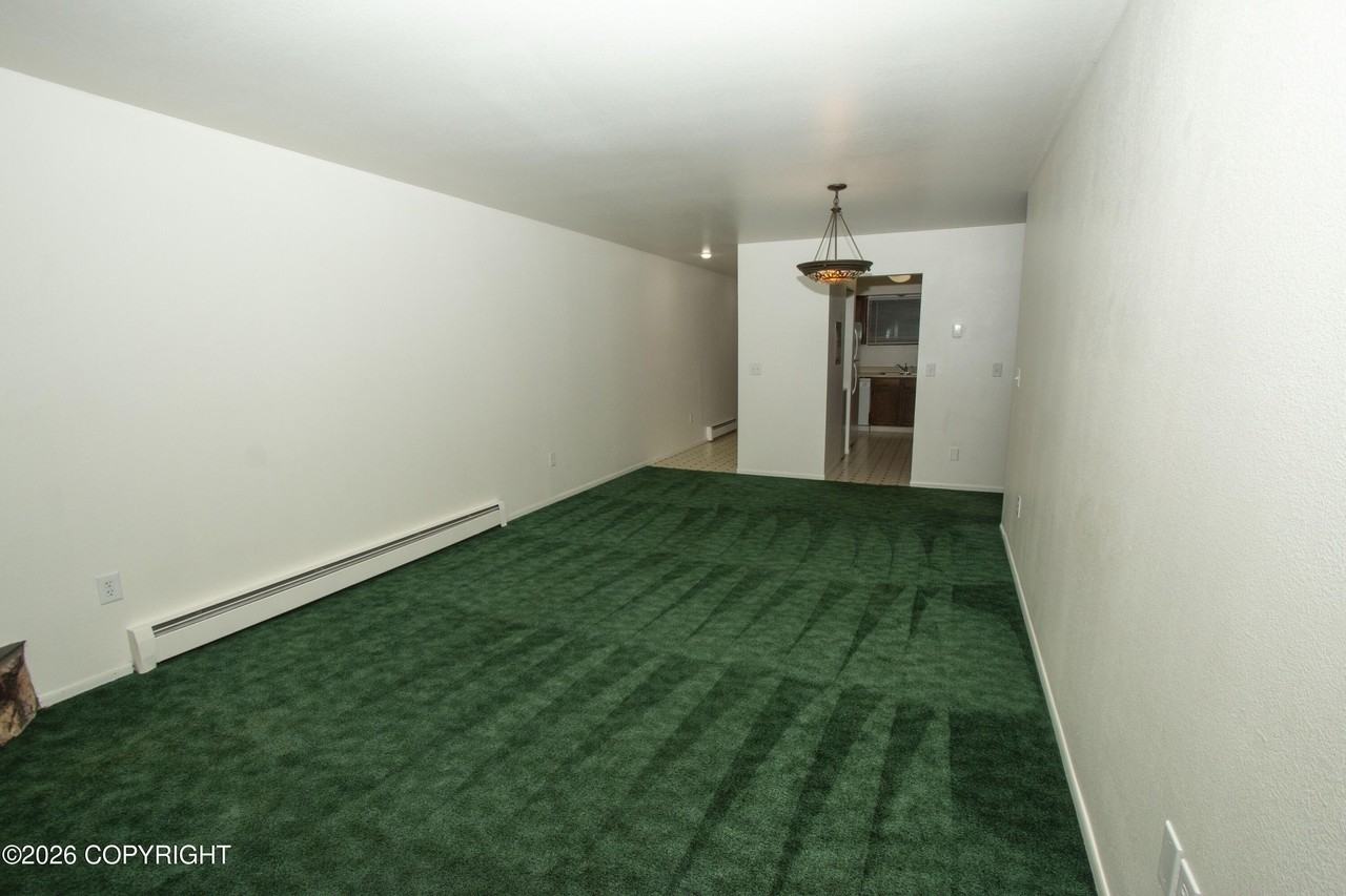 526 E 15th Ave #4 - Photo 5 of 21
