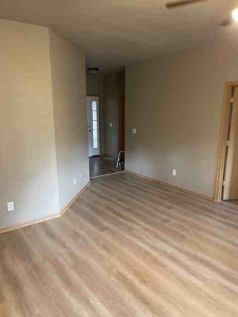 26 Purfleet Dr - Photo 2 of 14