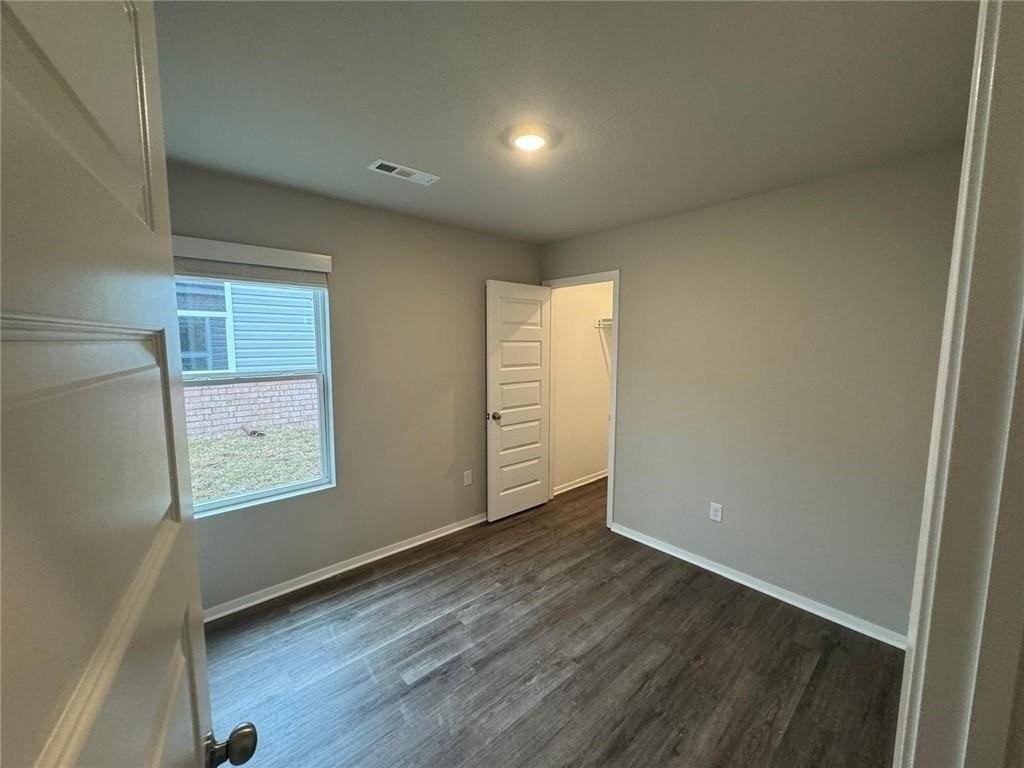 6507 Nw Brickhaven St - Photo 6 of 10