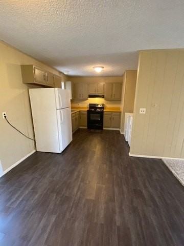 651 N Genevieve Ave - Photo 5 of 9