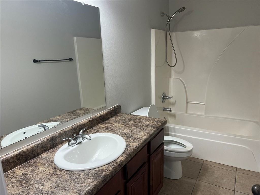 1107 E Ken Leach - Photo 4 of 16