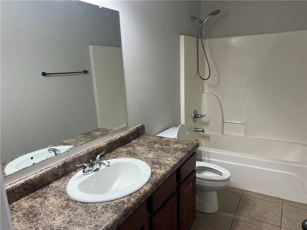 1107 E Ken Leach - Photo 5 of 16