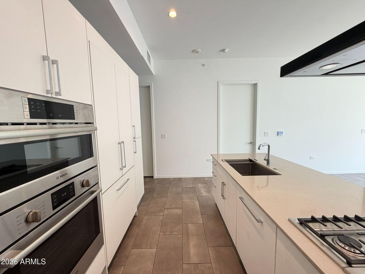 7180 E Kierland Blvd #1006 - Photo 3 of 35