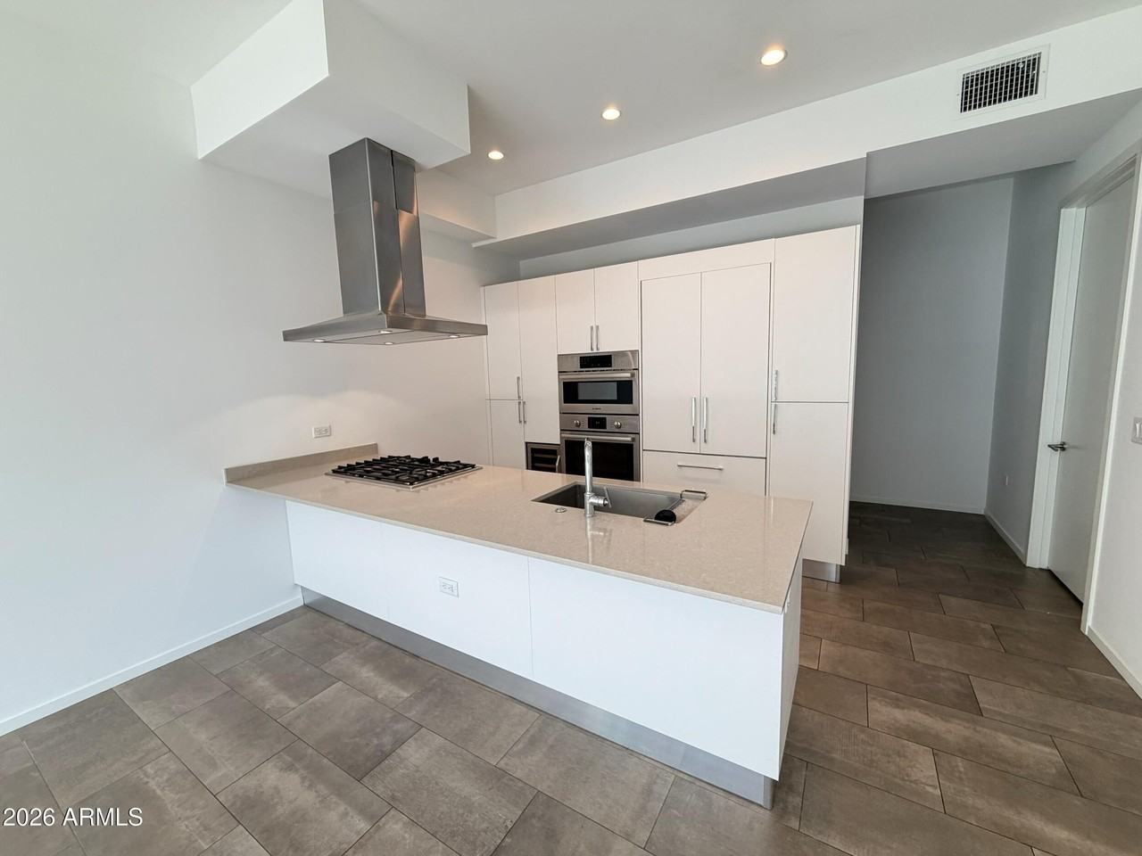 7180 E Kierland Blvd #1006 - Photo 5 of 35