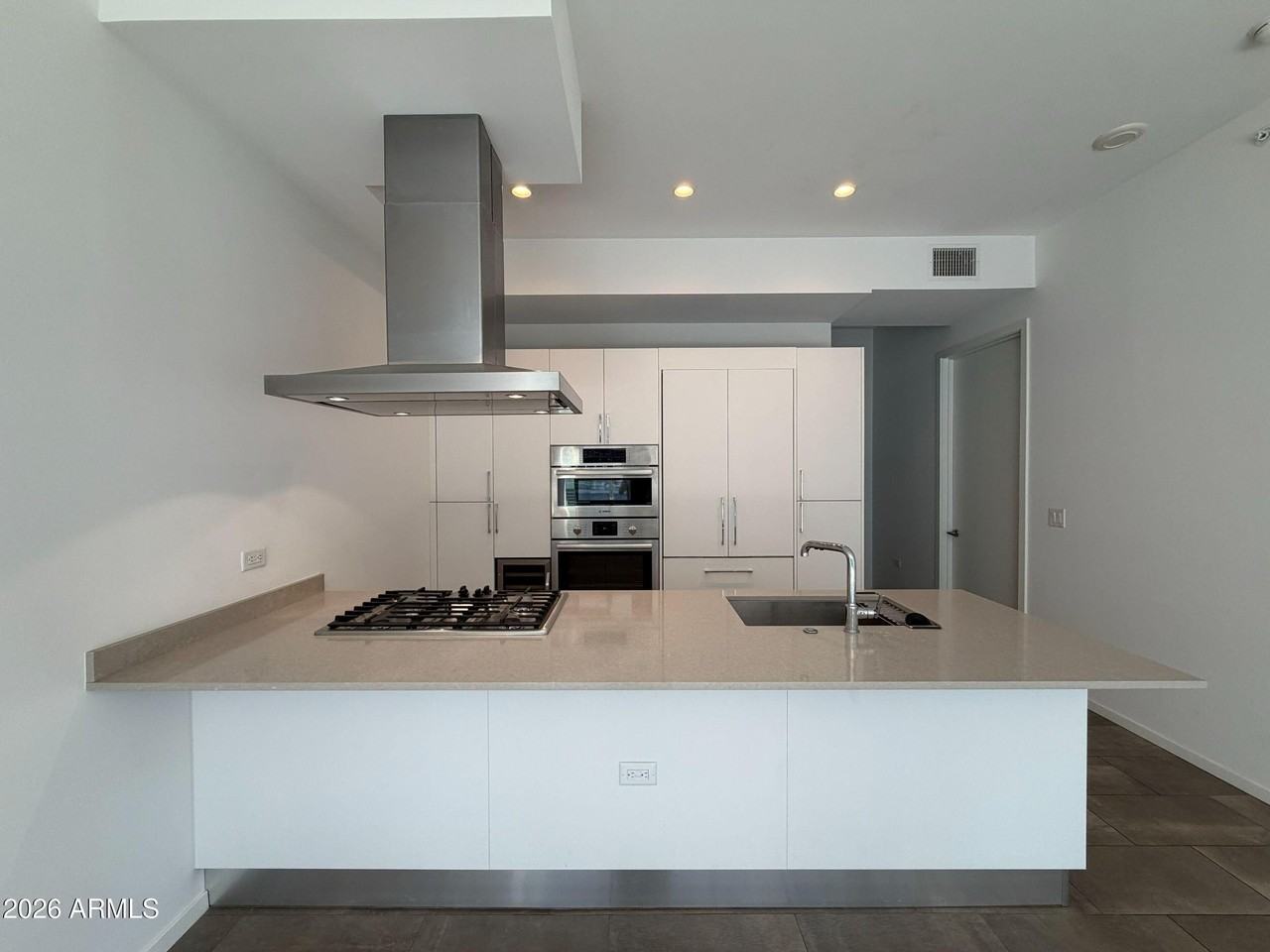 7180 E Kierland Blvd #1006 - Photo 6 of 35