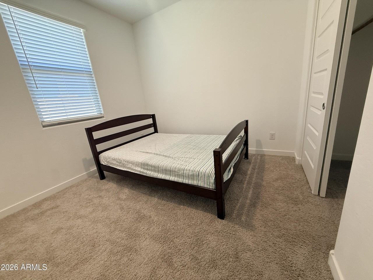 3807 S 65th Ave - Photo 7 of 26