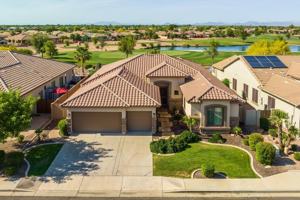 featured image of 4176 E Clubview Dr