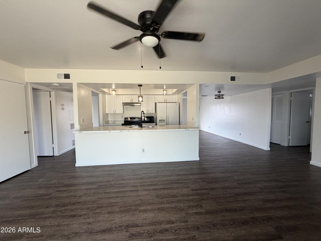 3431 W Acoma Dr - Photo 6 of 17