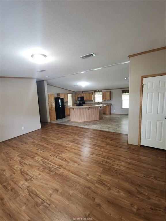 3738 Smetana Rd - Photo 3 of 29