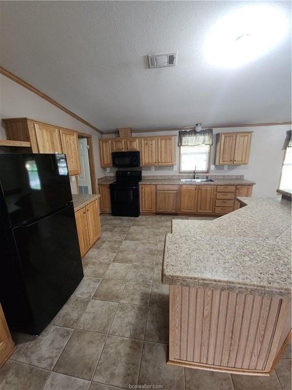 3738 Smetana Rd - Photo 5 of 29