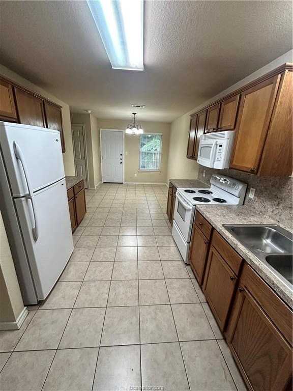 3529 Paloma Ridge Dr - Photo 4 of 9