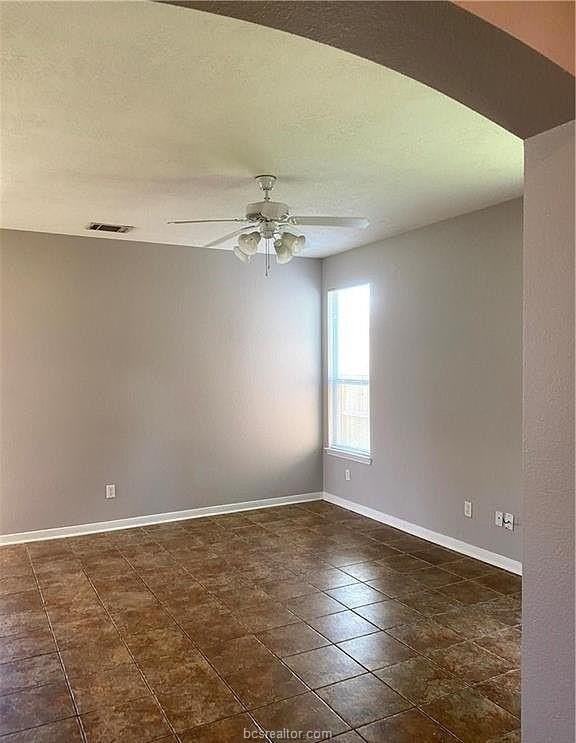 4110 Mclister Dr - Photo 7 of 10