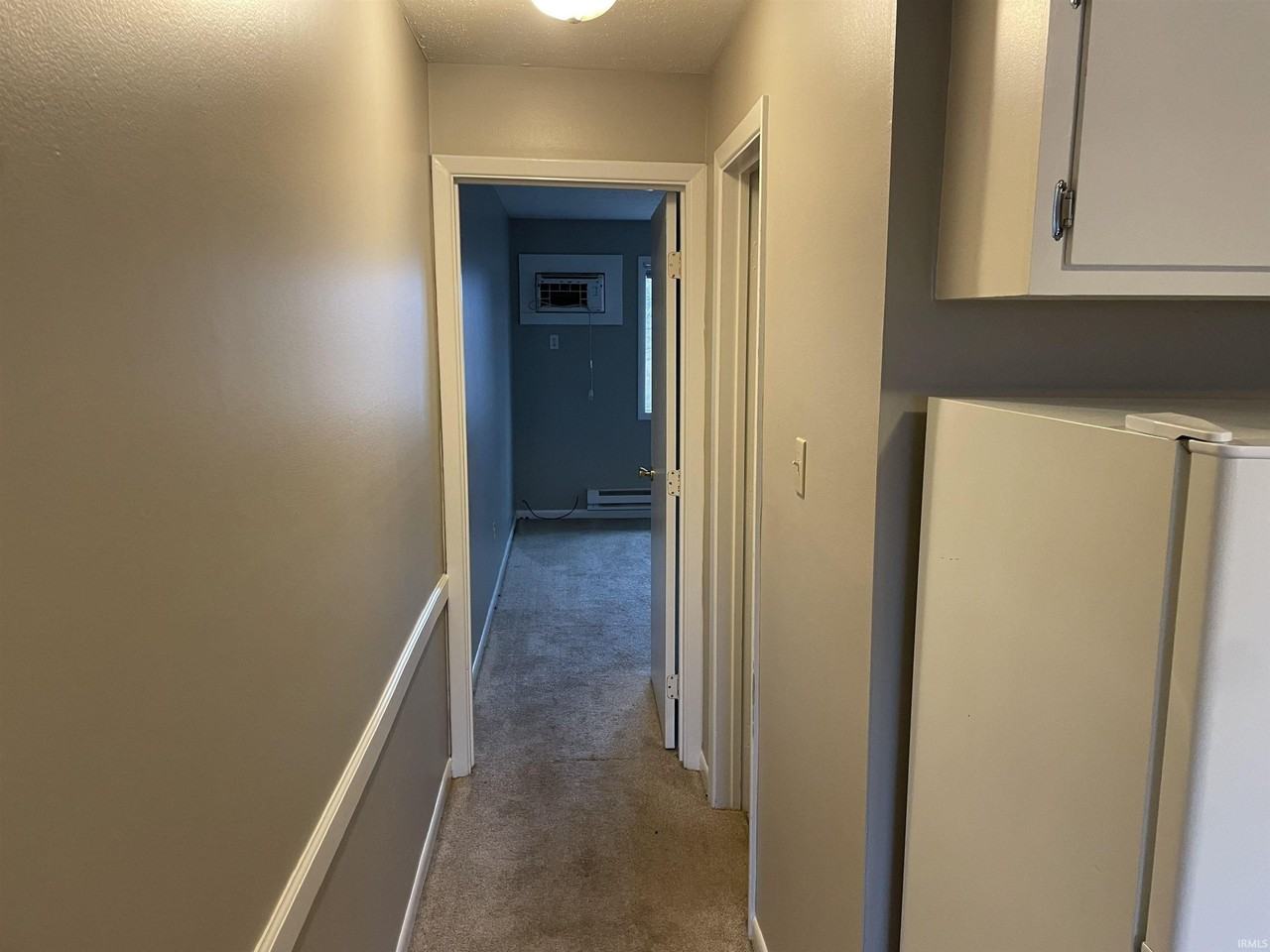 1005 N Rogers St #B16 - Photo 7 of 11