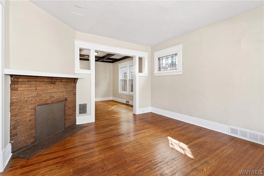 76 Vernon Pl - Photo 3 of 14