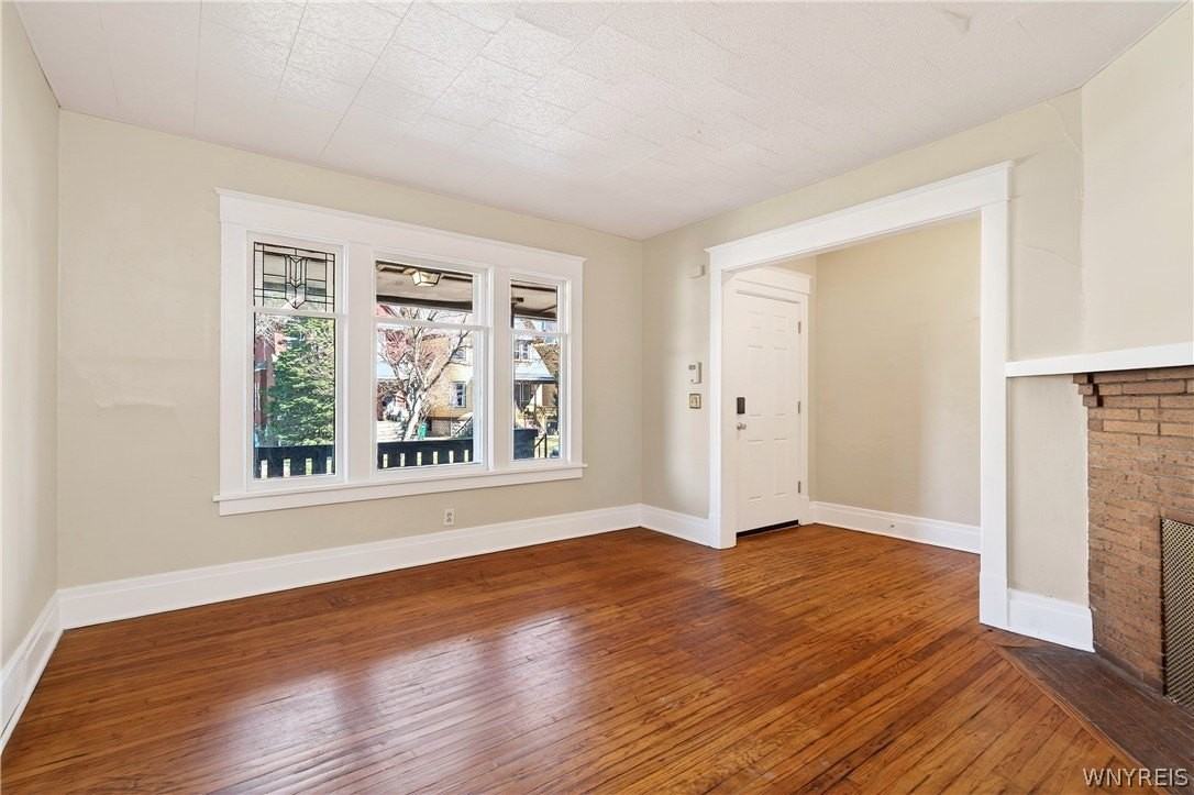 76 Vernon Pl - Photo 5 of 14