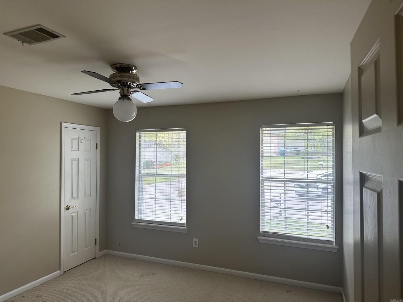 46 Morrison Ct - Photo 7 of 20