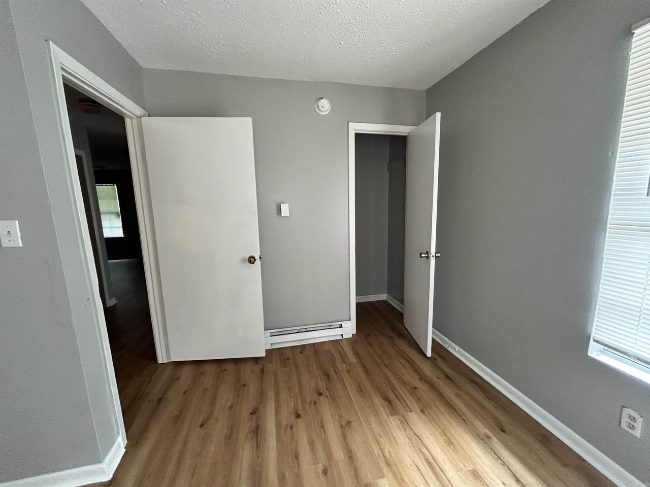 901 E 29th Ave #7 - Photo 4 of 10