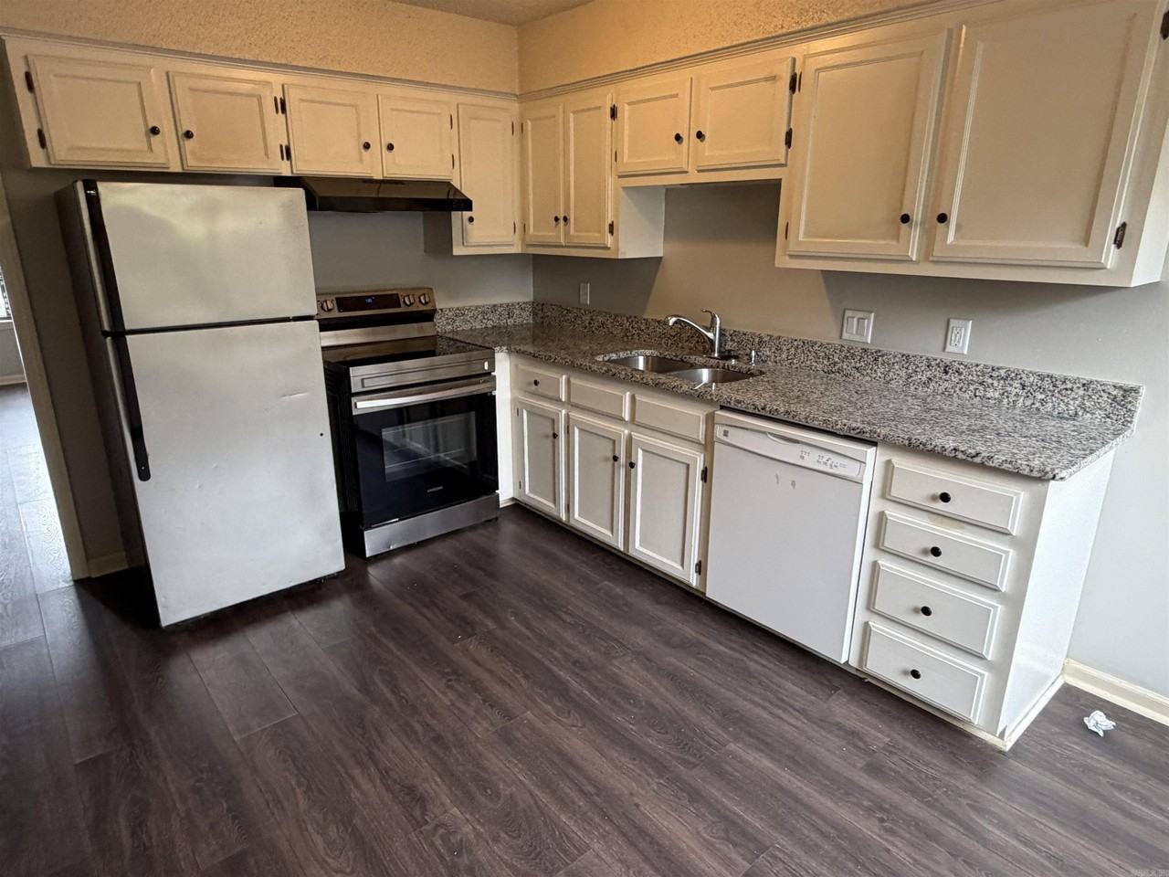 1809 Reservoir Rd #19 - Photo 6 of 17