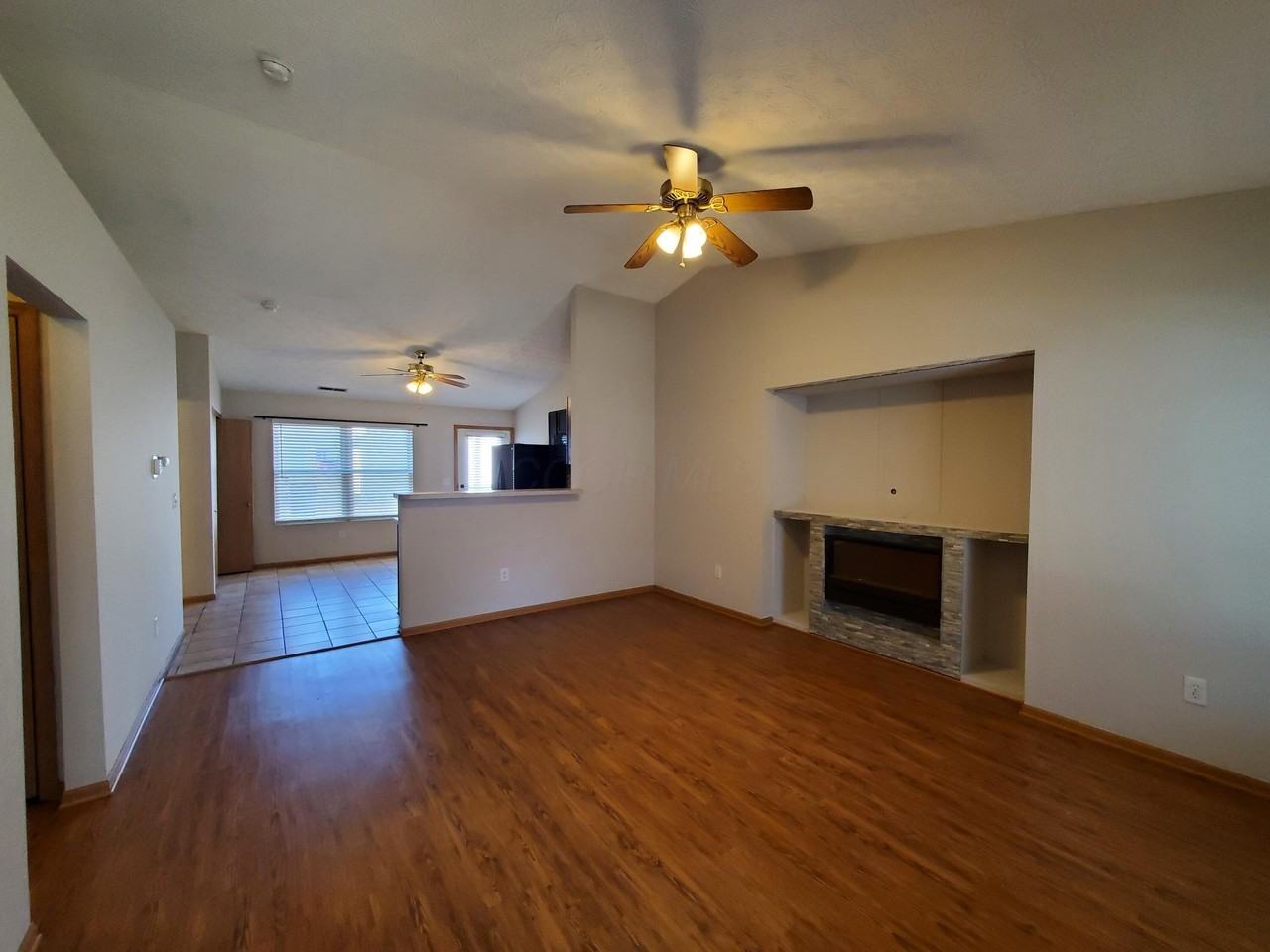 1803 Canopy Ln - Photo 7 of 41