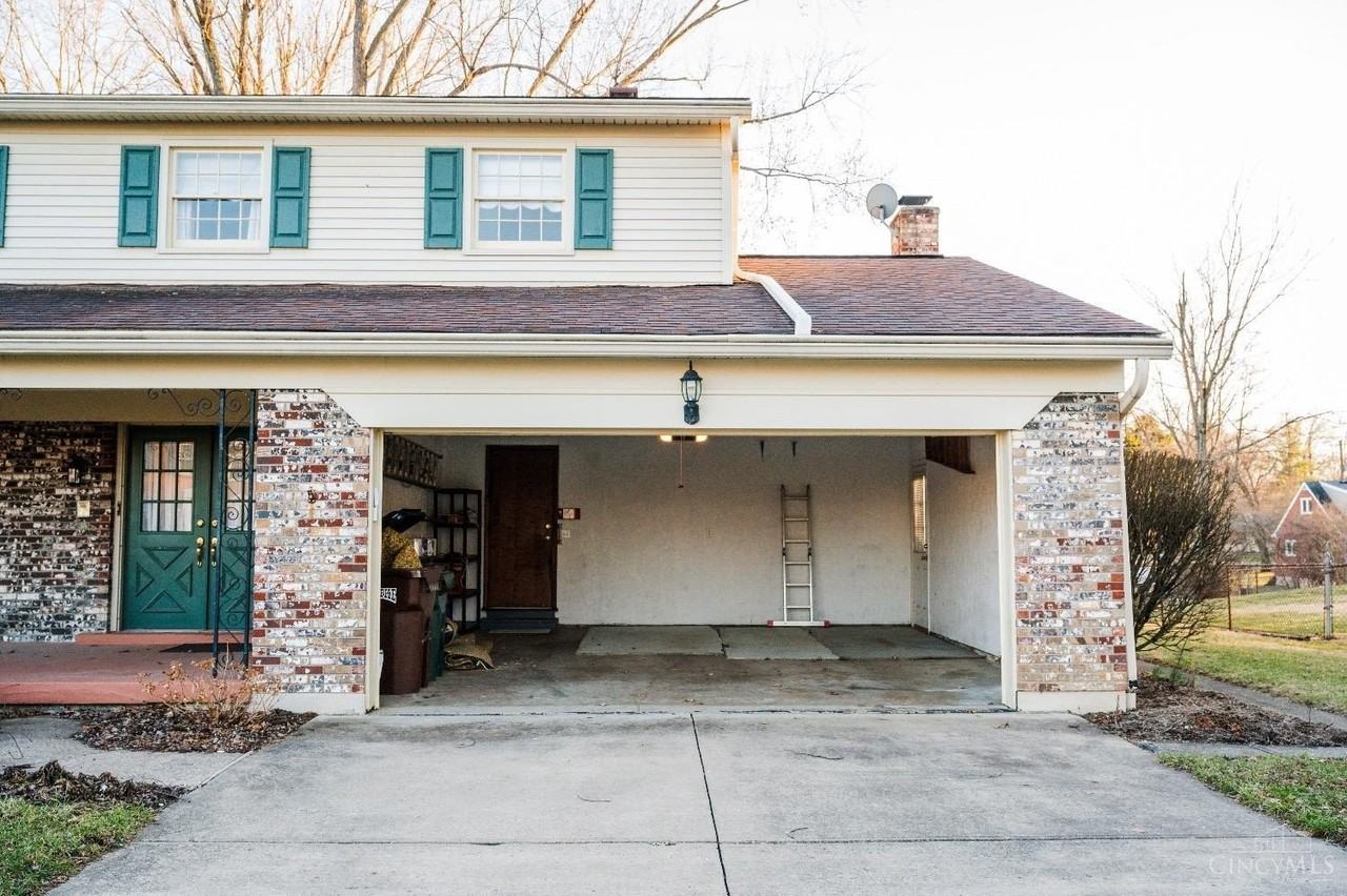 10159 Crosier Ln - Photo 4 of 31