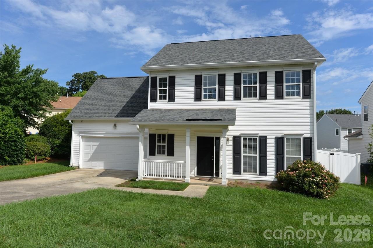 12531 Deaton Hill Dr - Photo 2 of 23