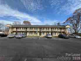 320 Hamilton Dr Ne #H - Photo 1 of 1