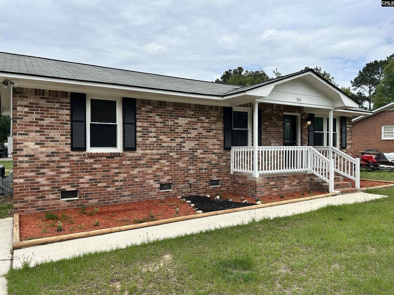 366 Blackville Rd - Photo 3 of 40