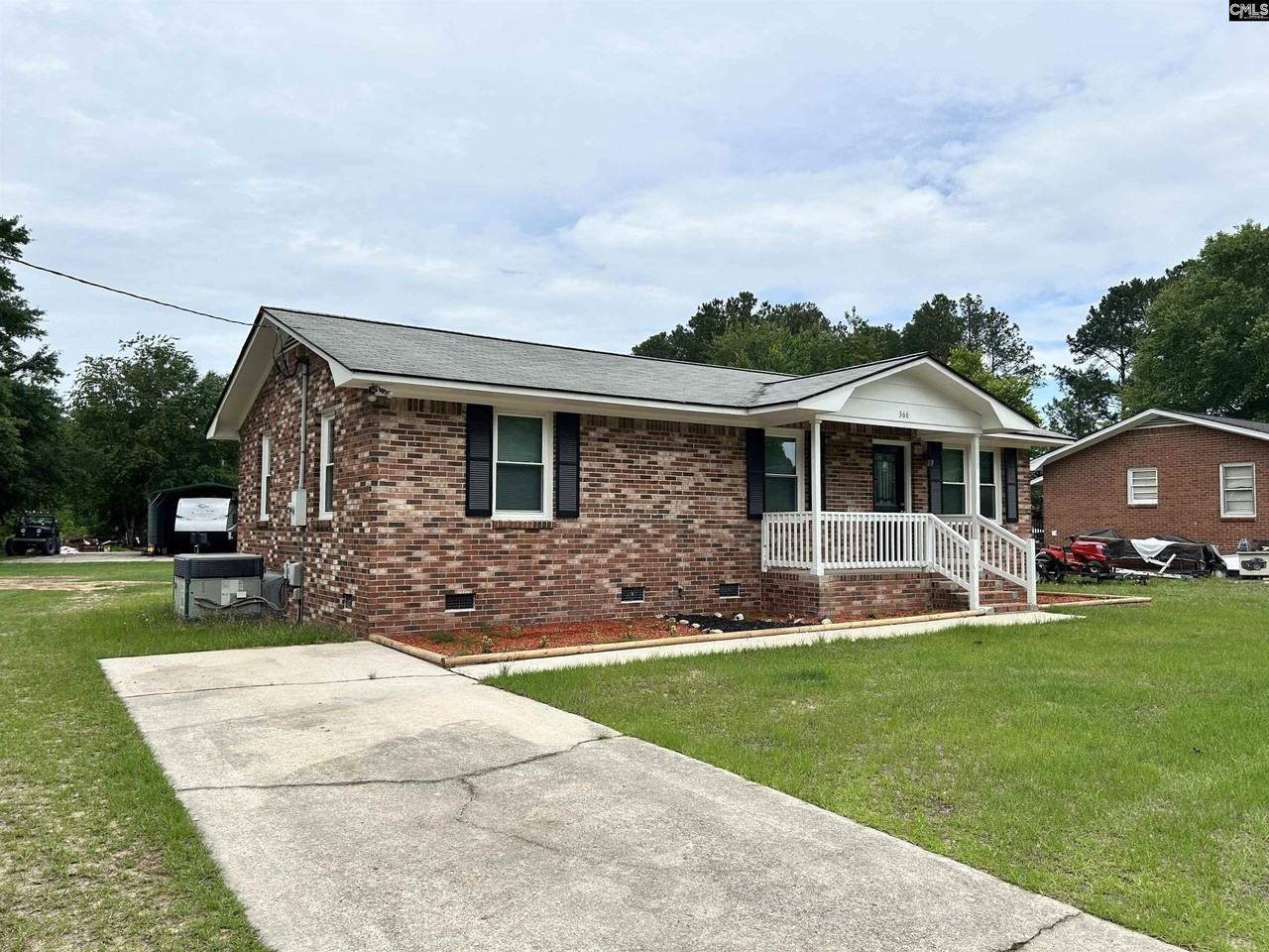 366 Blackville Rd - Photo 4 of 40