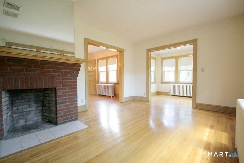 38 Hervey St - Photo 4 of 16