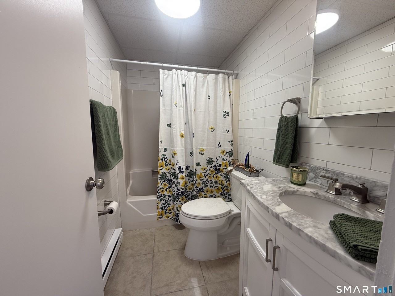 156 Garfield Ave - Photo 4 of 12