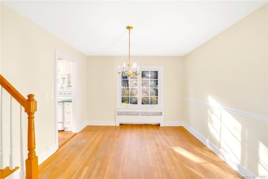 443 Benson Rd - Photo 4 of 14