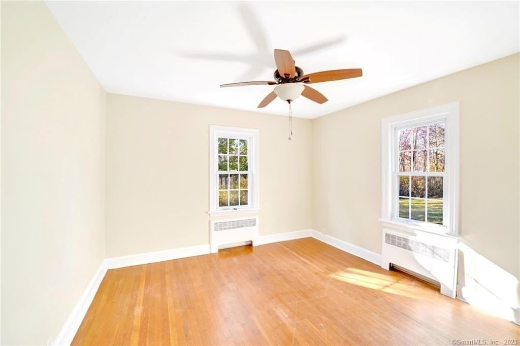 443 Benson Rd - Photo 7 of 14