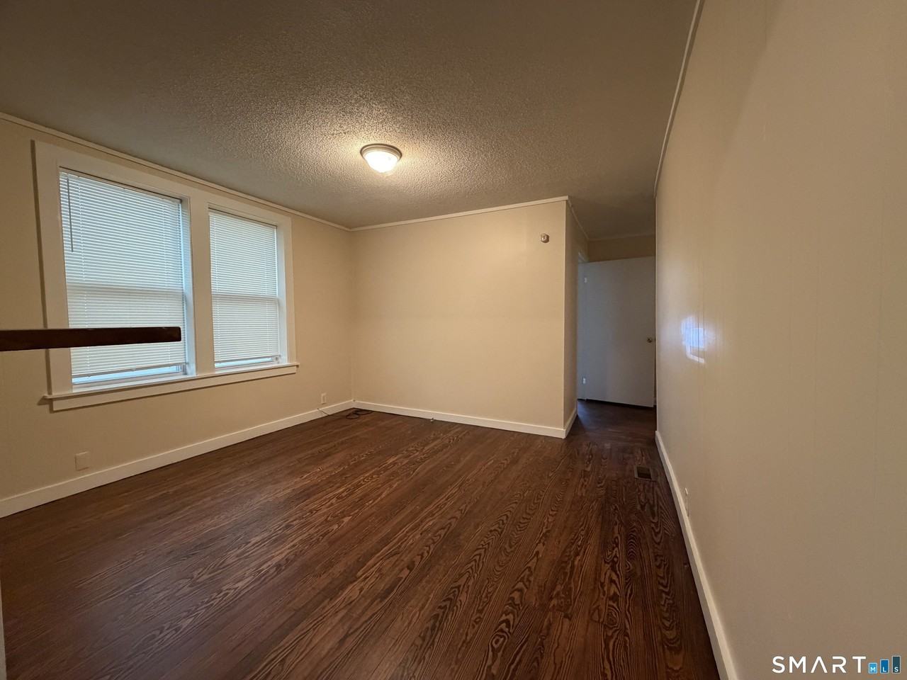 3741 Jackson Ave - Photo 3 of 12