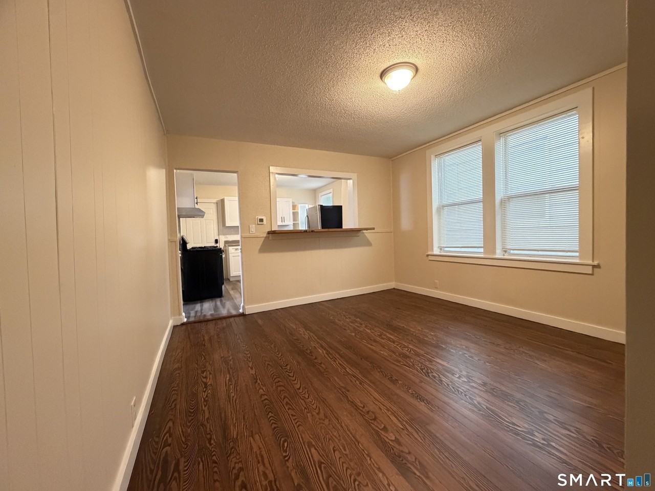 3741 Jackson Ave - Photo 5 of 12
