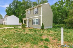 featured image of 3605 Roselawn Ter