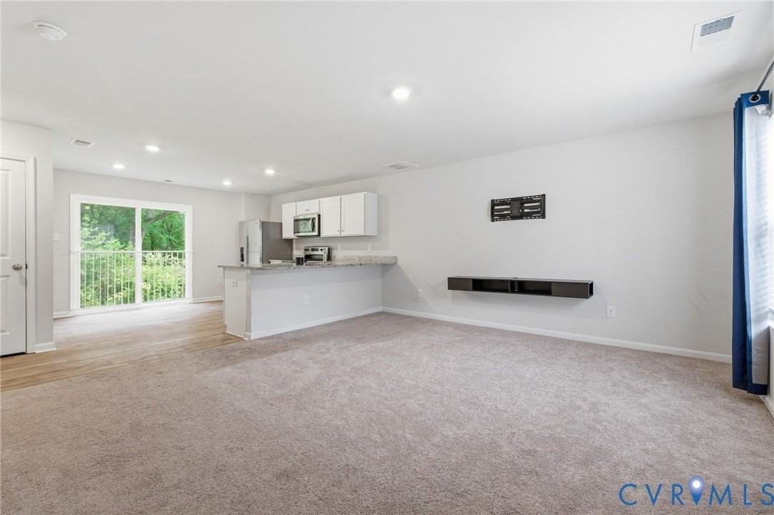 3605 Roselawn Ter - Photo 5 of 22