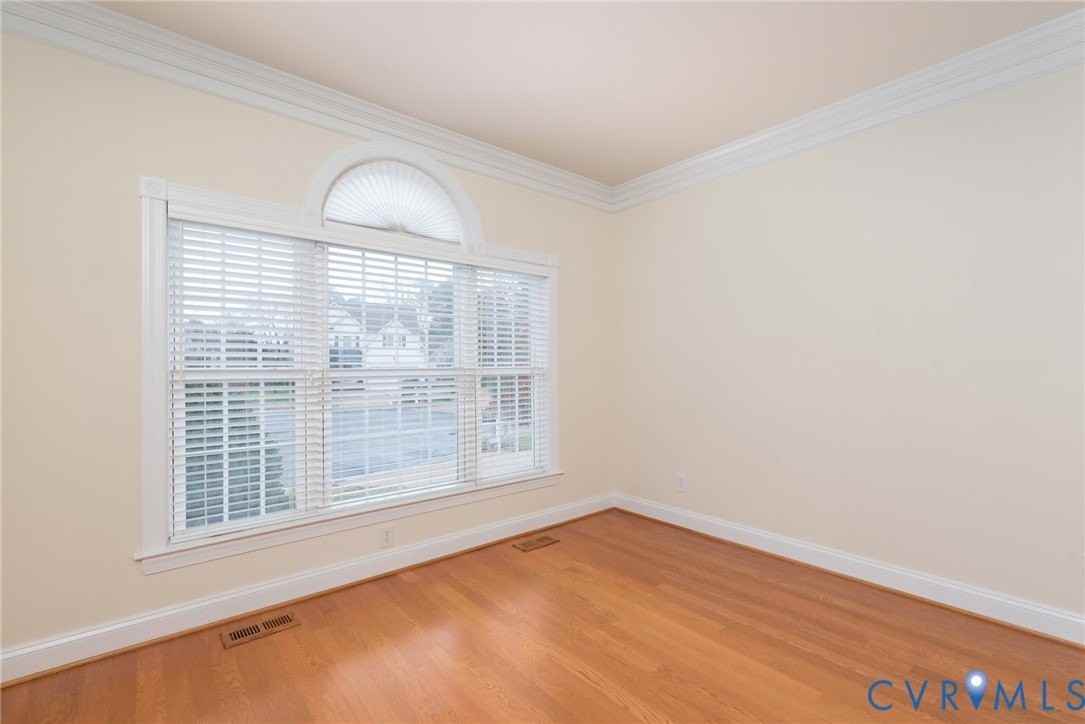 11412 Pinedale Dr - Photo 6 of 46