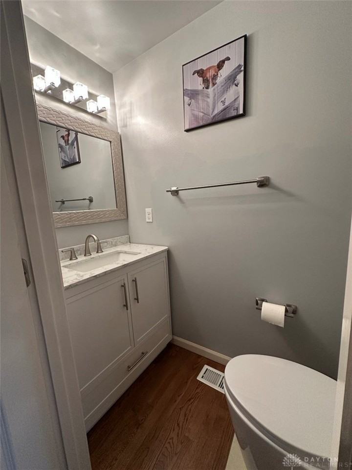 4335 Mantell Ct - Photo 6 of 15
