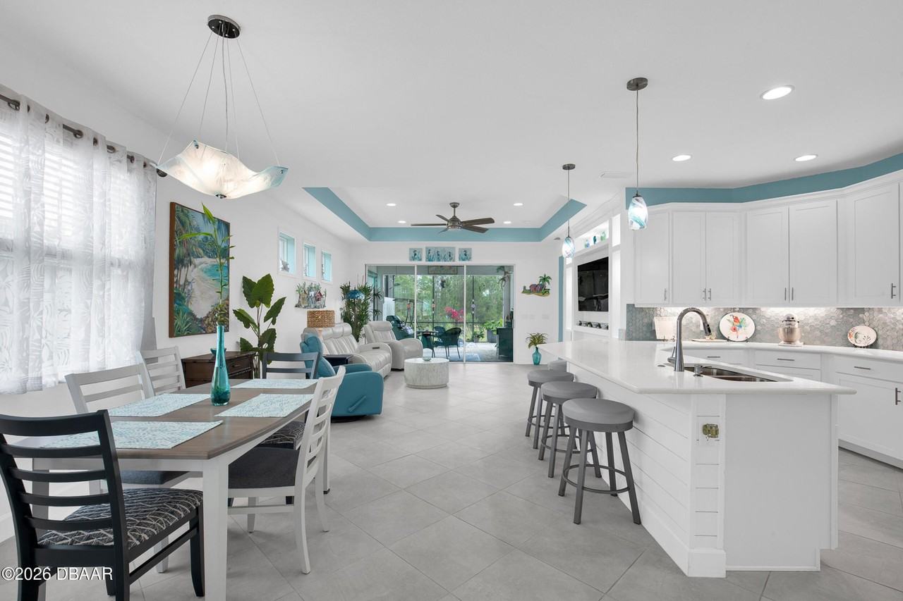 819 Coral Reef Way - Photo 3 of 50
