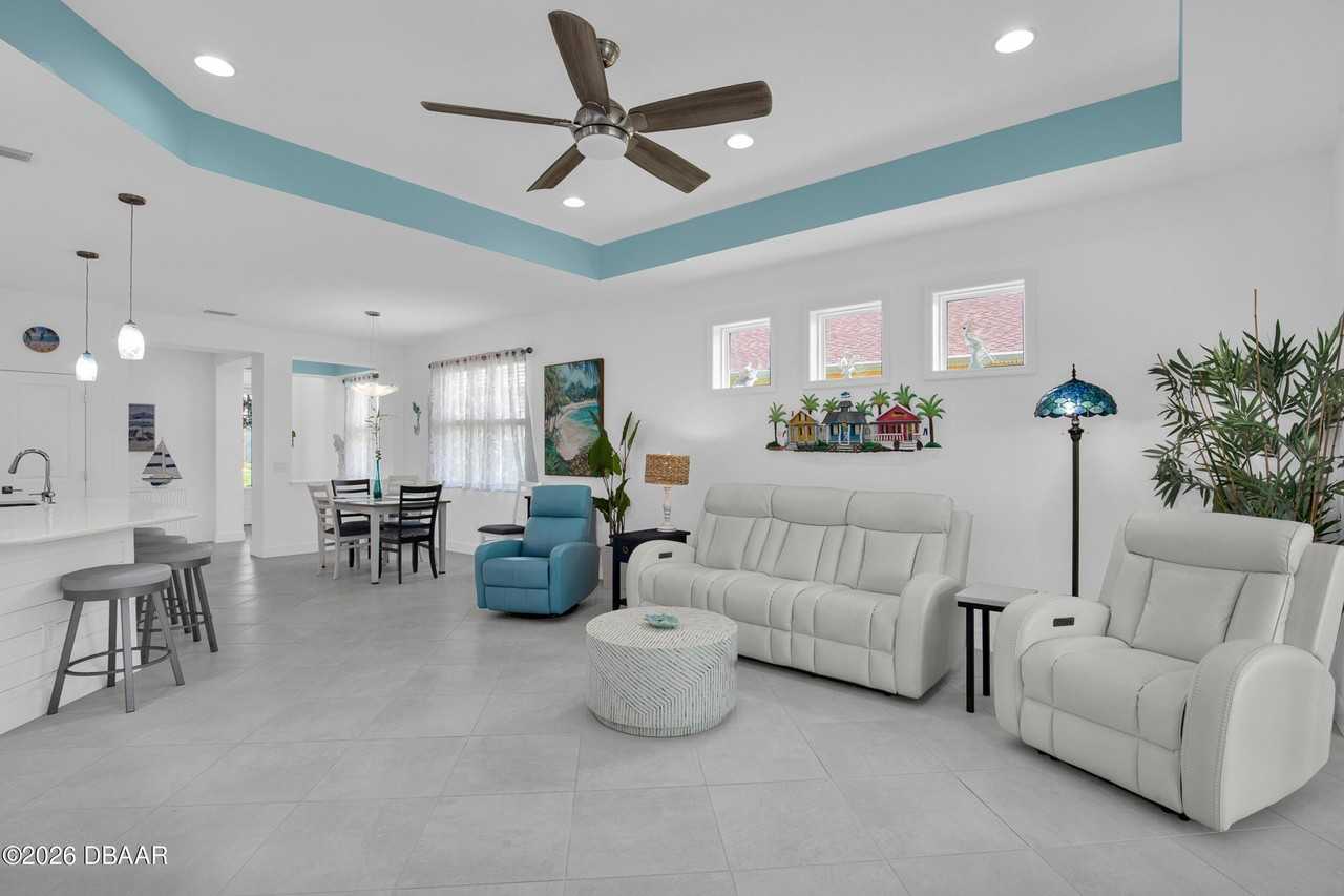 819 Coral Reef Way - Photo 5 of 50