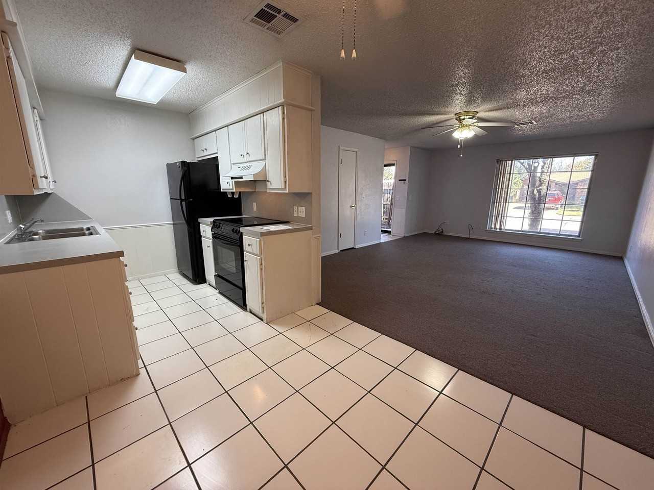 3225 Bent Creek Dr - Photo 5 of 10