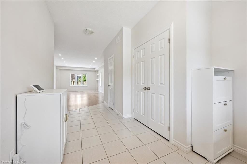 660 Indian Grass St - Photo 6 of 46