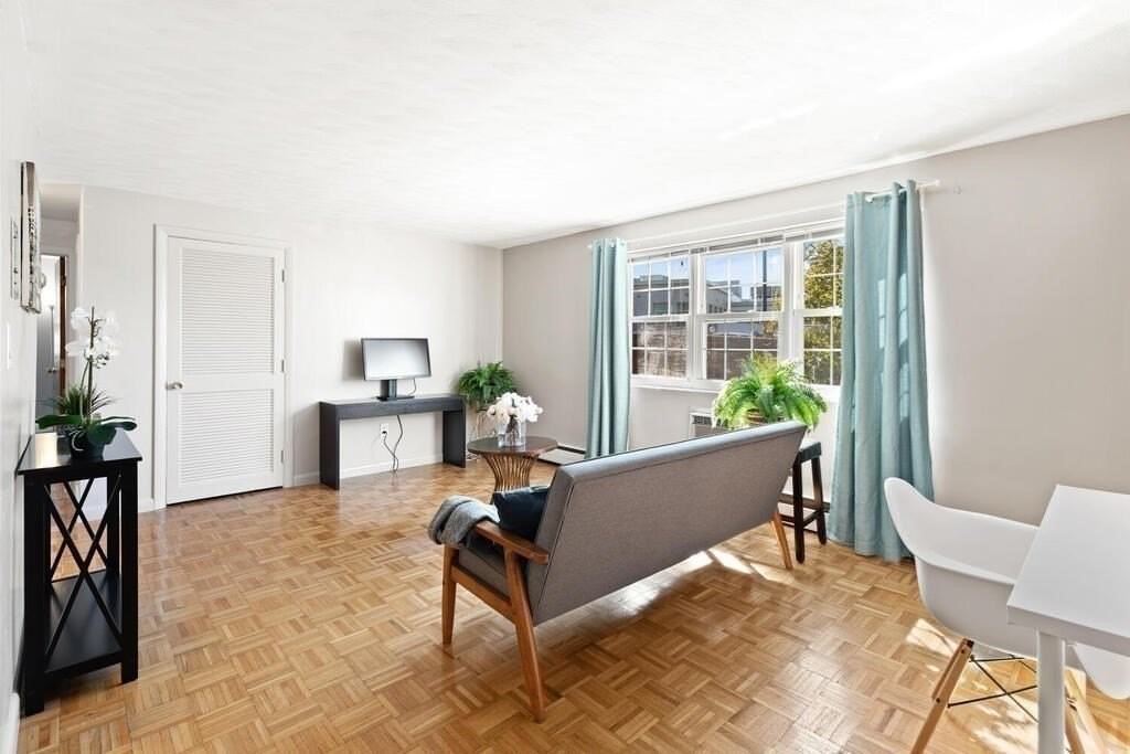 59 Bynner St - Photo 4 of 15