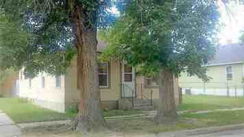 featured image of 420 Durland Ave