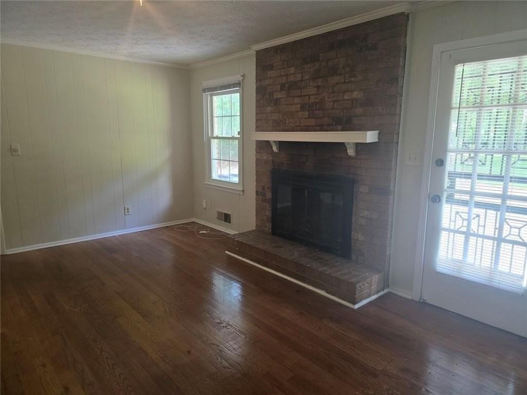5734 Lanny Ln - Photo 4 of 30