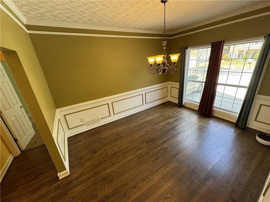 2393 Hampton Park Dr - Photo 5 of 7